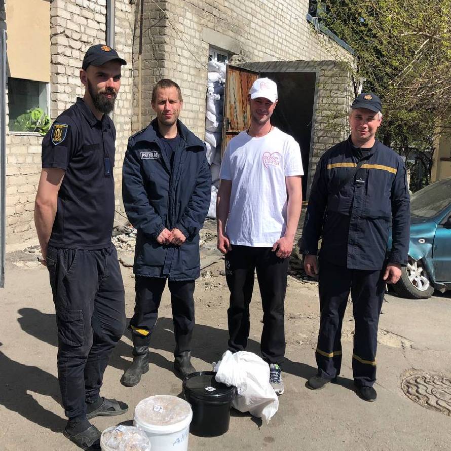 05.05.2022 FED HOT LUNCHES TO THE RESCUERS OF THE EMERGENCY MINISTRY!