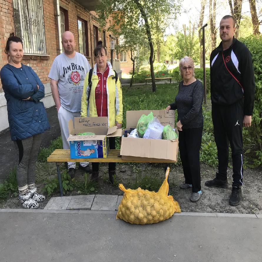 06.05.2022 ГУМАНИТАРНАЯ ПОМОЩЬ ДЛЯ ЖИТЕЛЕЙ ГОРОДА ХАРЬКОВ 60 ЧЕЛОВЕК!