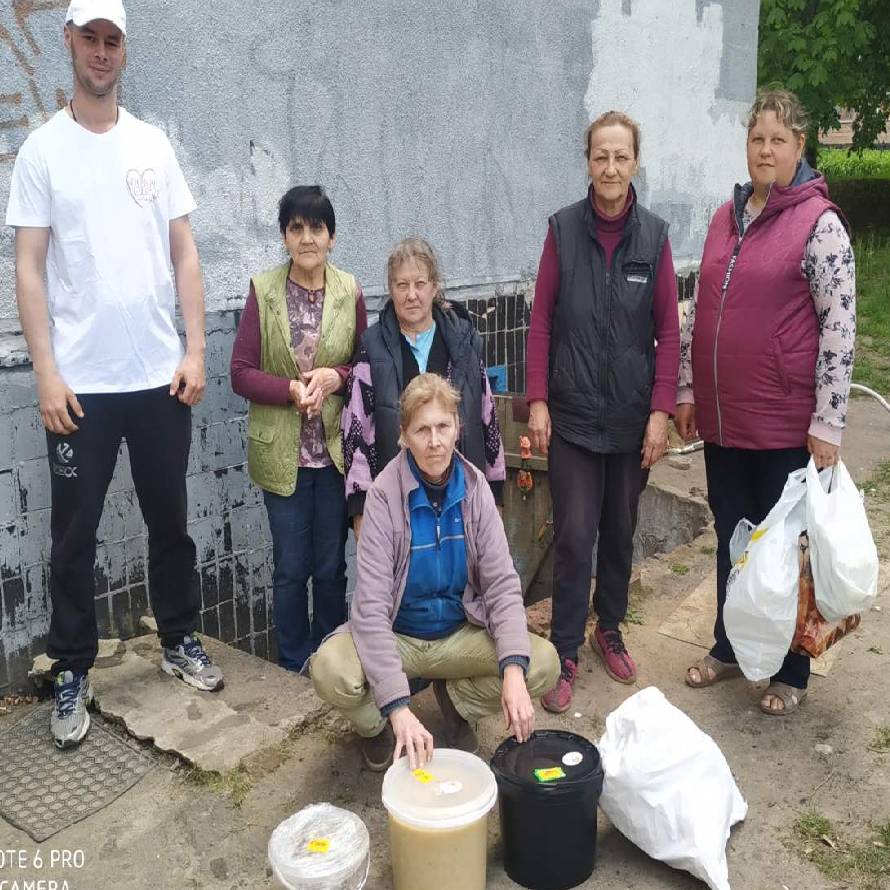 24.05.2022 HEISSES MITTAGESSEN FÜR DIE BEVÖLKERUNG VON NORD-SALTOWKA (100 Portionen)!